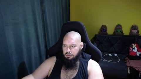 Snapshot of guessswho24 chatting on 20, 11, 2025 Ayan online show from 20, 11, 2025