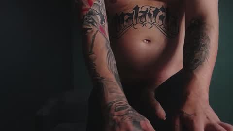 Snapshot of guesswhatbitch chatting on 24, 9, 2025 GuessWhatBitch online show from 24, 9, 2025