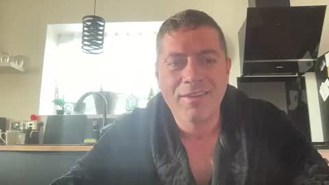 guil0 online show from 22, 9, 2025