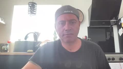 guil0 online show from 25, 9, 2025