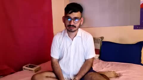Snapshot of guioccam chatting on 4, 5, 2026 Drovo online show from 4, 5, 2026