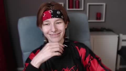 guitarandangell online show from 17, 12, 2025