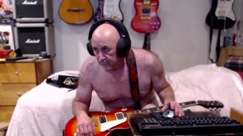 Snapshot of guitarsexgod chatting on 29, 1, 2025 Mario online show from 29, 1, 2025