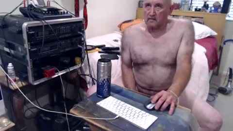 Snapshot of guitarsexgod2 chatting on 26, 6, 2026 guitarsexgod2 online show from 26, 6, 2026