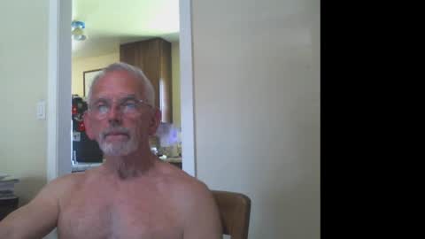 Snapshot of gulfcoast1952 chatting on 10, 9, 2025 Roy online show from 10, 9, 2025