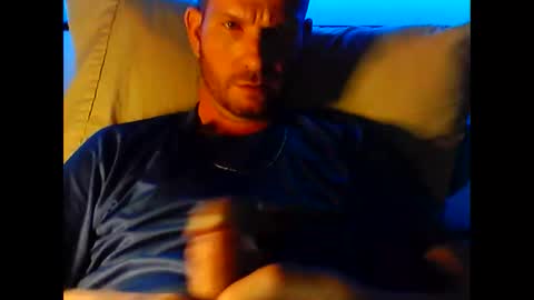 Snapshot of gunz83 chatting on 9, 6, 2026 Tommy online show from 9, 6, 2026
