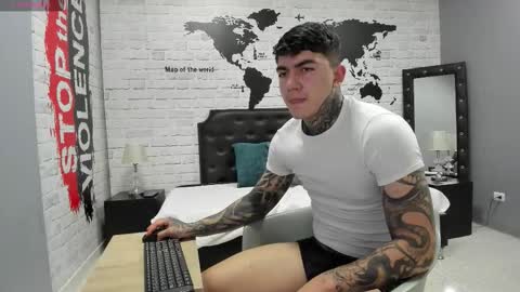 Snapshot of gury_tattoo chatting on 28, 3, 2026 Gury online show from 28, 3, 2026