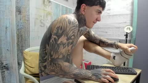 Snapshot of gury_tattoo chatting on 29, 4, 2026 Gury online show from 29, 4, 2026
