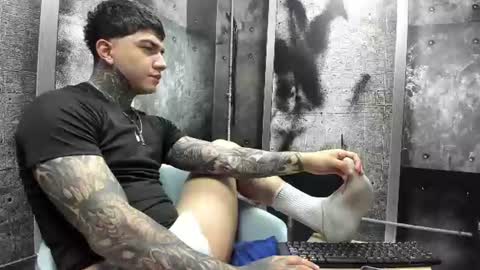 Snapshot of gury_tattoo chatting on 19, 6, 2026 Gury online show from 19, 6, 2026
