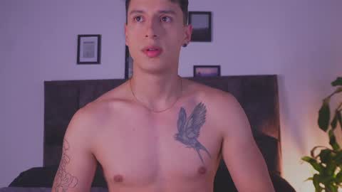 Snapshot of guy_twinks chatting on 3, 5, 2026 Gabriel online show from 3, 5, 2026