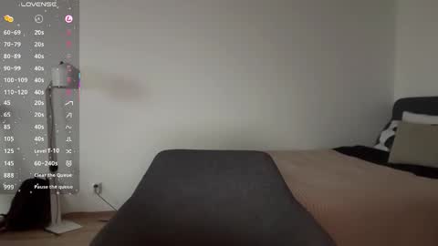 Snapshot of guyfromfinland1981 chatting on 3, 12, 2025 NaughtyFitHusband online show from 3, 12, 2025