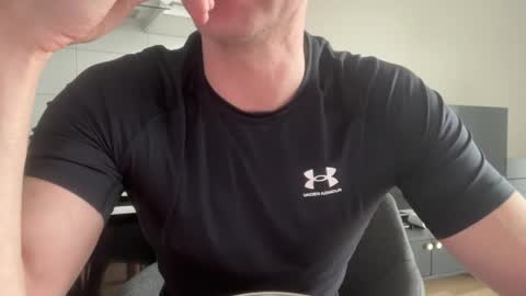 Snapshot of guyfromfinland1981 chatting on 31, 3, 2026 NaughtyFitHusband online show from 31, 3, 2026