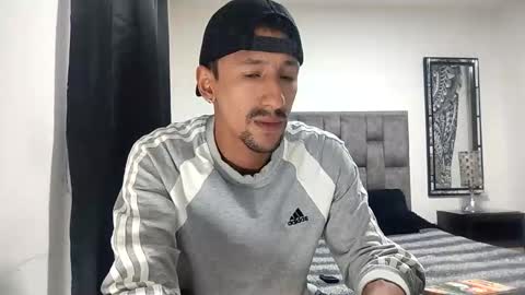 Snapshot of guykarim chatting on 28, 3, 2026 karim online show from 28, 3, 2026