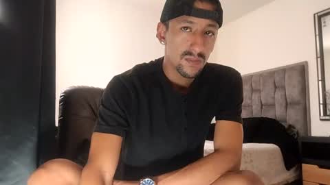Snapshot of guykarim chatting on 22, 6, 2026 karim online show from 22, 6, 2026