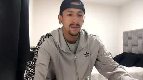 Snapshot of guykarim chatting on 30, 6, 2026 karim online show from 30, 6, 2026