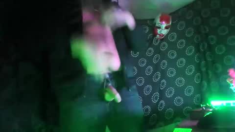 Snapshot of guyst049 chatting on 23, 11, 2025 guyst049 online show from 23, 11, 2025