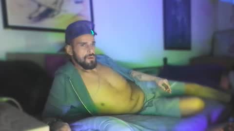 Snapshot of guyst_049 chatting on 13, 3, 2026 GuyST049 online show from 13, 3, 2026