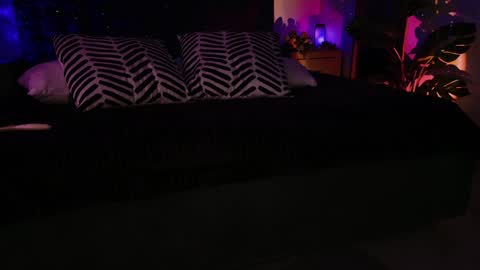 Snapshot of gwenhilton chatting on 3, 1, 2025 gwenhilton online show from 3, 1, 2025