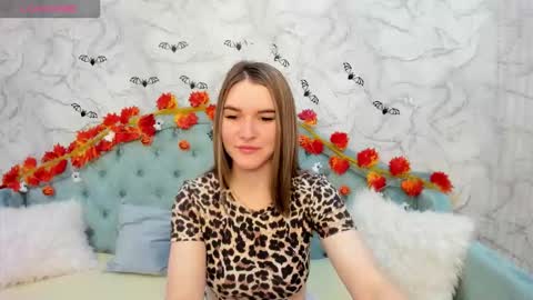 Snapshot of gwensmitt chatting on 30, 10, 2025 gwensmitt online show from 30, 10, 2025