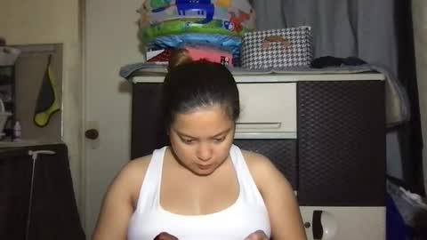 Snapshot of gwyneth2001 chatting on 17, 3, 2026 Im Gwyneth From Philippines pinkheart69 online show from 17, 3, 2026