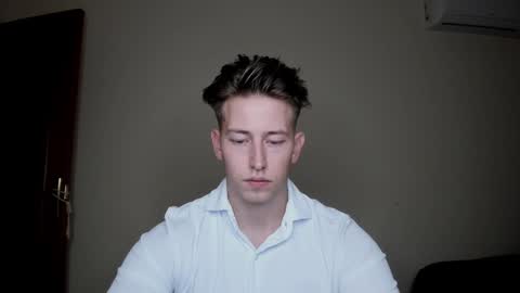 Snapshot of gym_alpha chatting on 8, 1, 2025 Oliver online show from 8, 1, 2025