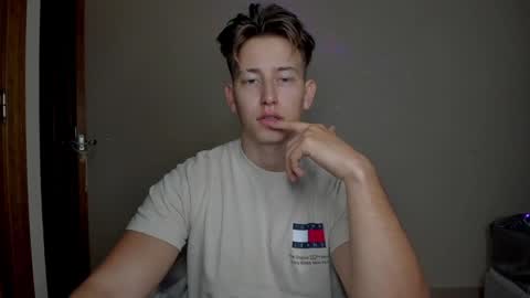 Snapshot of gym_alpha chatting on 31, 1, 2025 Oliver online show from 31, 1, 2025