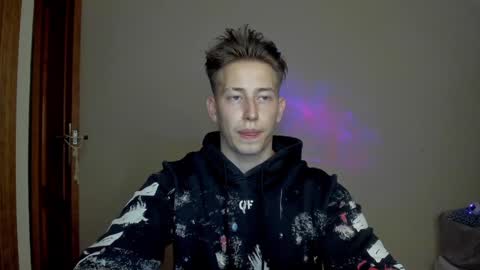 Snapshot of gym_alpha chatting on 3, 2, 2025 Oliver online show from 3, 2, 2025