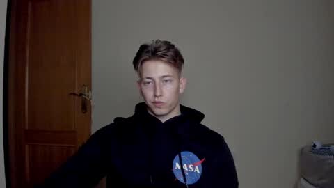 Snapshot of gym_alpha chatting on 4, 2, 2025 Oliver online show from 4, 2, 2025