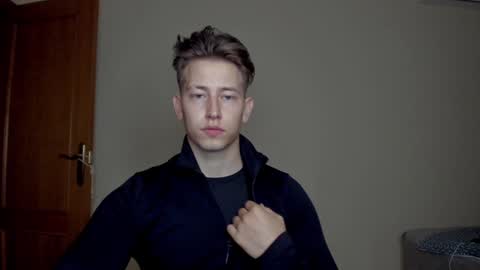 Snapshot of gym_alpha chatting on 6, 2, 2025 Oliver online show from 6, 2, 2025