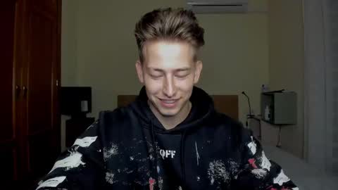 Snapshot of gym_alpha chatting on 20, 2, 2025 Oliver online show from 20, 2, 2025