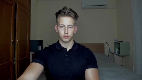 Snapshot of gym_alpha chatting on 21, 2, 2025 Oliver online show from 21, 2, 2025