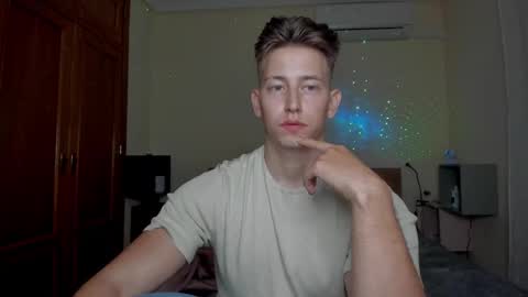 Snapshot of gym_alpha chatting on 1, 3, 2025 Oliver online show from 1, 3, 2025