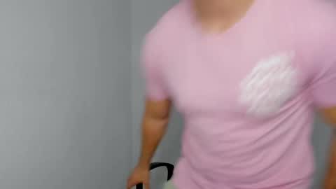 Snapshot of gym_alpha chatting on 30, 9, 2025 Oliver online show from 30, 9, 2025