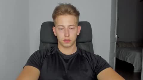 Snapshot of gym_alpha chatting on 1, 10, 2025 Oliver online show from 1, 10, 2025