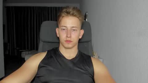 Snapshot of gym_alpha chatting on 13, 10, 2025 Oliver online show from 13, 10, 2025