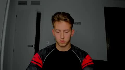 Snapshot of gym_alpha chatting on 12, 1, 2026 Oliver online show from 12, 1, 2026