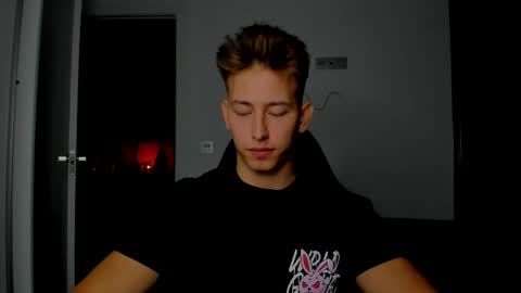 Snapshot of gym_alpha chatting on 16, 1, 2026 Oliver online show from 16, 1, 2026