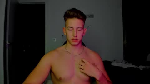 Snapshot of gym_alpha chatting on 3, 2, 2026 Oliver online show from 3, 2, 2026