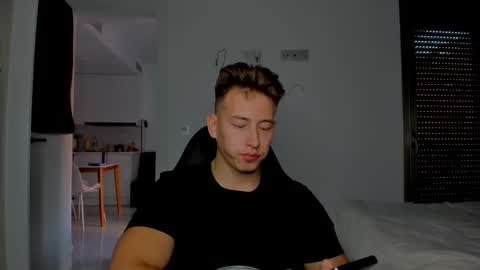 Snapshot of gym_alpha chatting on 22, 2, 2026 Oliver online show from 22, 2, 2026