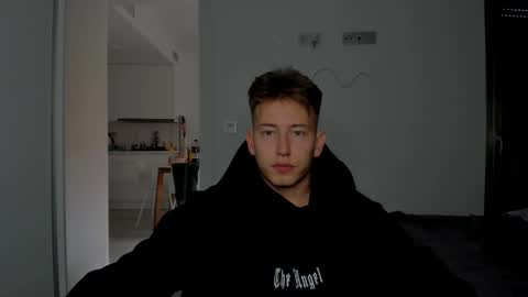 Snapshot of gym_alpha chatting on 1, 3, 2026 Oliver online show from 1, 3, 2026