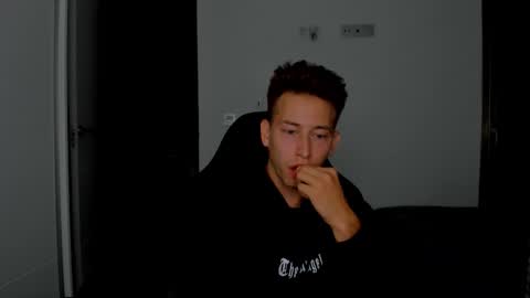 Snapshot of gym_alpha chatting on 14, 3, 2026 Oliver online show from 14, 3, 2026