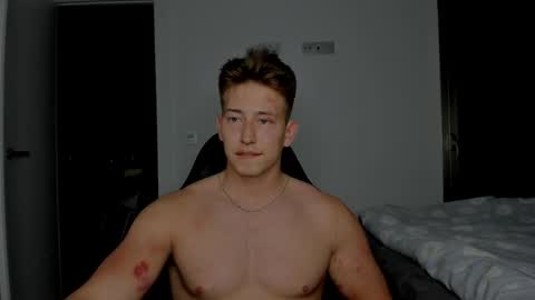 Snapshot of gym_alpha chatting on 12, 4, 2026 Oliver online show from 12, 4, 2026