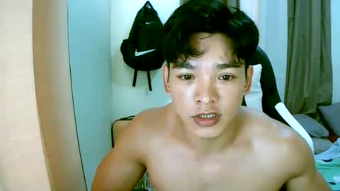 Snapshot of gymnasmenos chatting on 14, 3, 2026 AJ online show from 14, 3, 2026