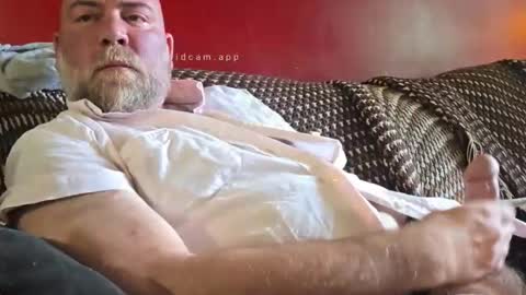 Snapshot of gymshoo chatting on 5, 4, 2026 Eli online show from 5, 4, 2026