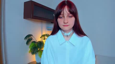 Kelly  Lilly online show from 13, 9, 2025