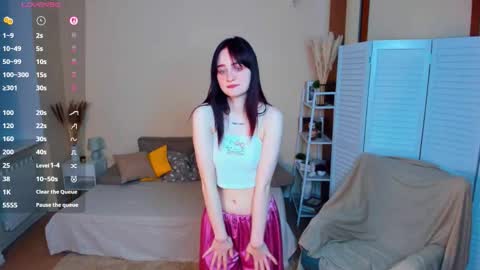 Kelly  Lilly online show from 24, 3, 2026