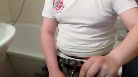 Snapshot of h0mi4u chatting on 5, 5, 2026 h0mi4u online show from 5, 5, 2026