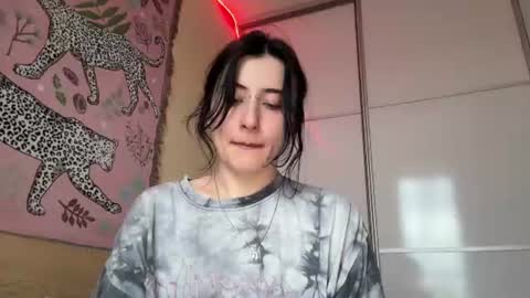 Snapshot of h3l9a_pataki chatting on 27, 6, 2026 Helga online show from 27, 6, 2026
