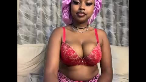 Snapshot of h_o_t_goddess chatting on 18, 1, 2026 h_o_t_goddess online show from 18, 1, 2026