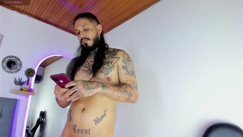 hache222 online show from 18, 10, 2025